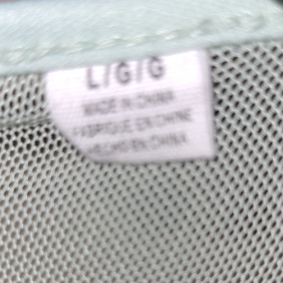 New "Ripe" Brand Mint Green Soft Ruffle Blouse. - Picture 9 of 10